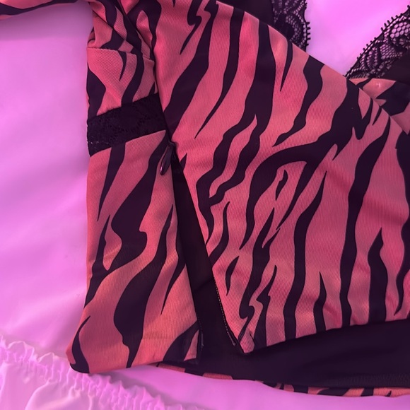 Tiger Mist Striped Going Out Longsleeve Top - Picture 3 of 4